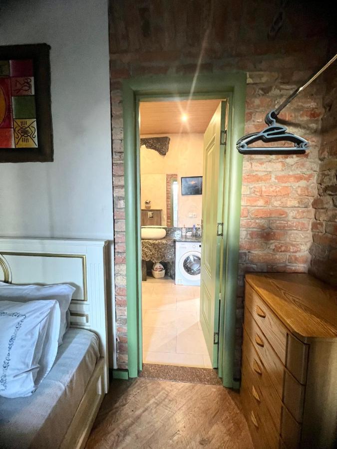 T2&T3 Apartments Levanto Tbilisi Bagian luar foto