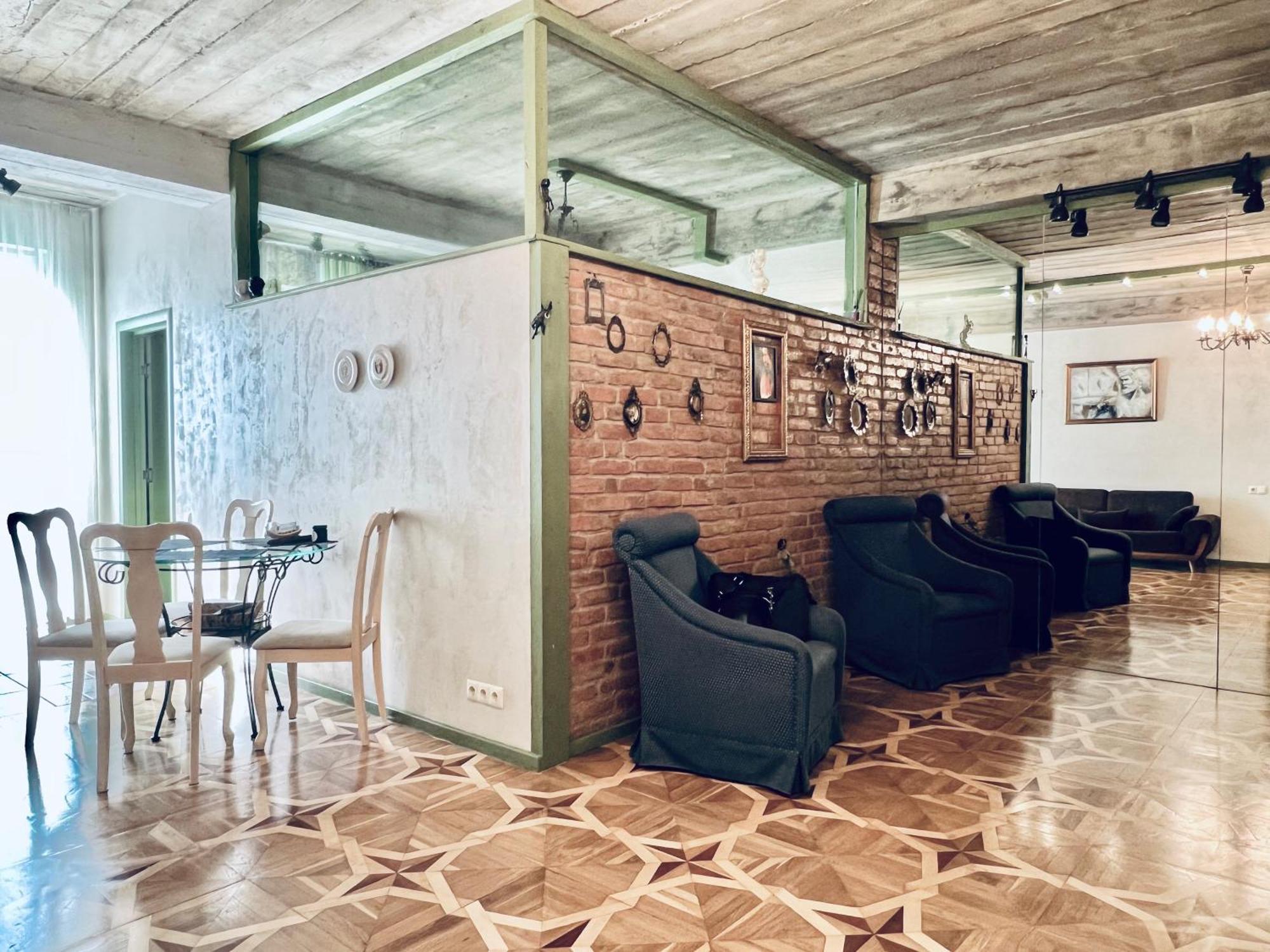 T2&T3 Apartments Levanto Tbilisi Bagian luar foto