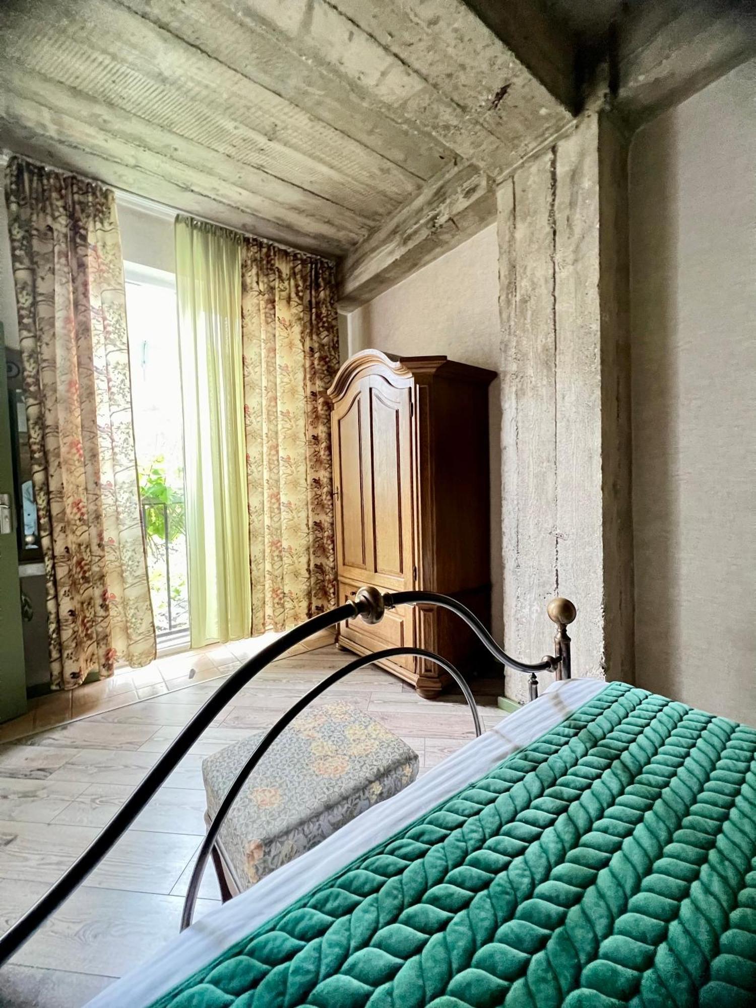T2&T3 Apartments Levanto Tbilisi Bagian luar foto