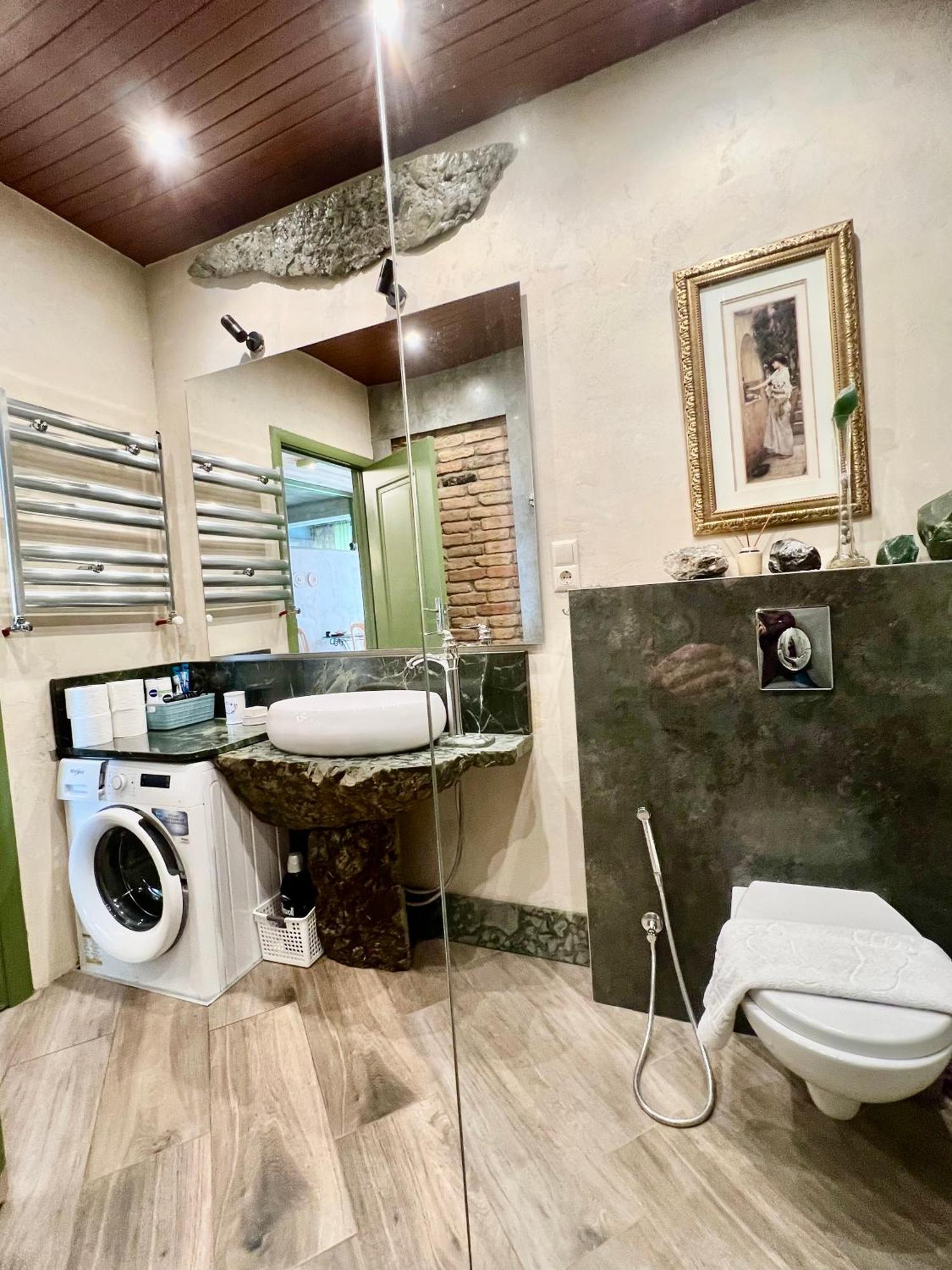 T2&T3 Apartments Levanto Tbilisi Bagian luar foto