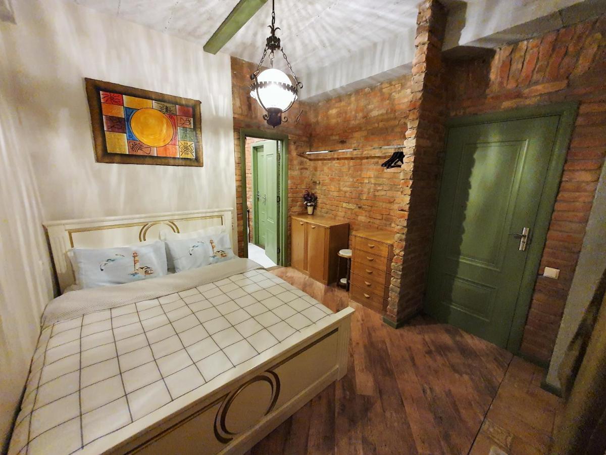 T2&T3 Apartments Levanto Tbilisi Bagian luar foto